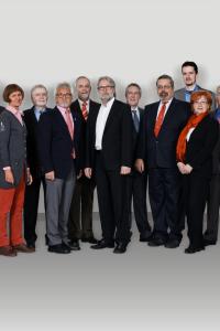 Gruppenbild ohne Ballons: Das Kommunalwahl-Team der SPD in Henstedt-Ulzburg (Foto: SPD) Die SPD-KandidatInnen in Henstedt-Ulzburg